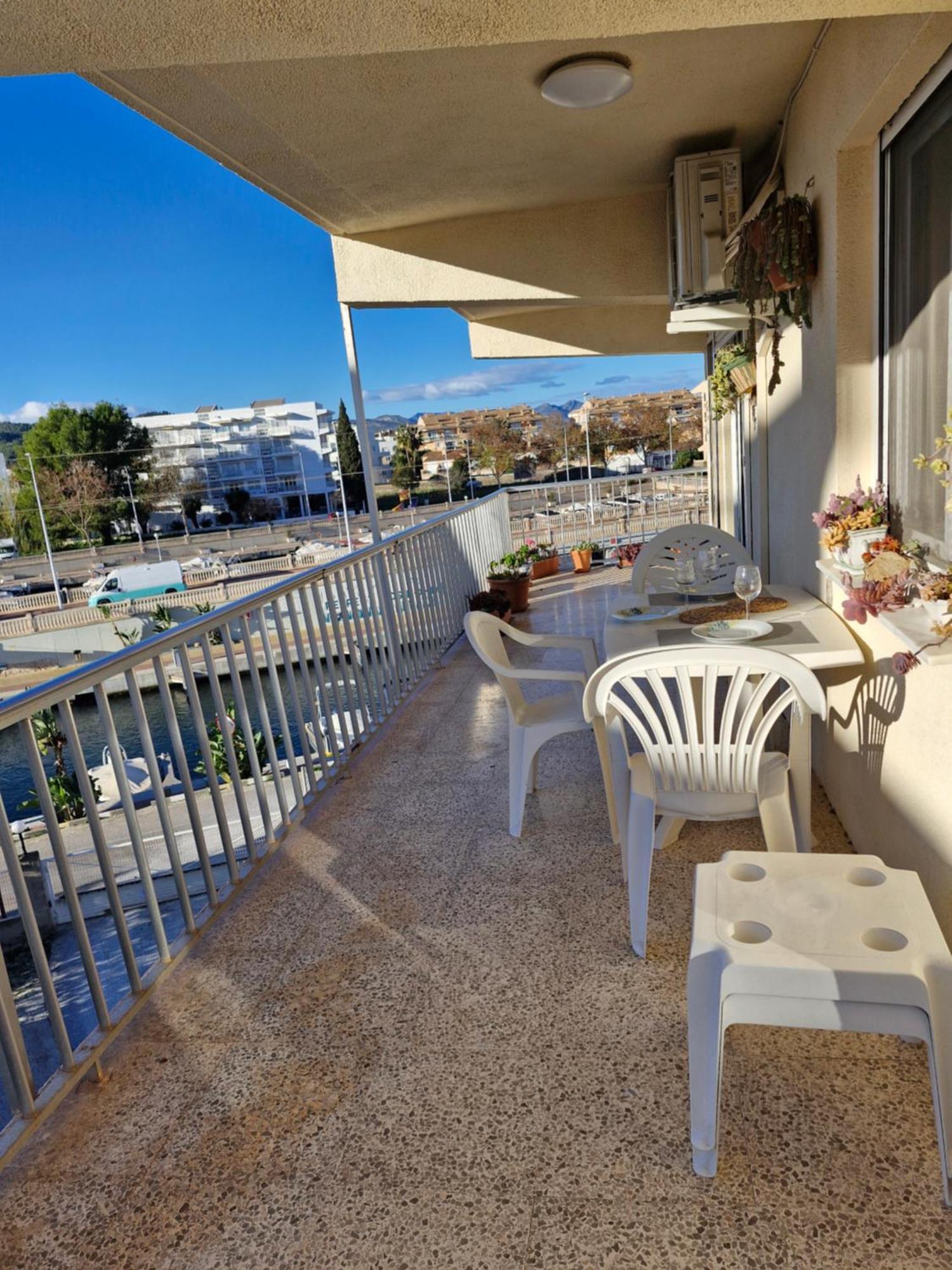 Apartamento Canal, A 3 Minutos De La Playa Del Arenal Javea Luaran gambar
